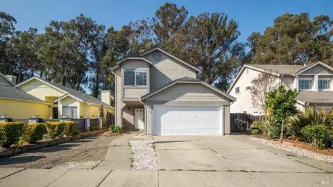 Exterior - 157 James River Rd, Vallejo, CA 94591 photo 2 of 11