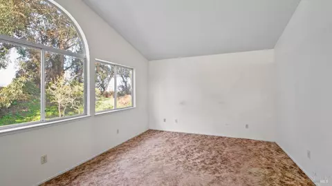 Bedroom - 157 James River Rd, Vallejo, CA 94591 photo 1 of 8
