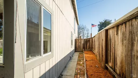 Exterior - 157 James River Rd, Vallejo, CA 94591 photo 11 of 11