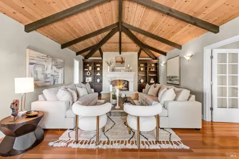 14 Maui Way, Napa, CA 94558