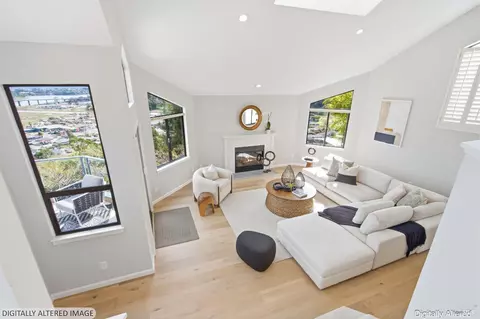 Living - 291 Greene St, Mill Valley, CA 94941 photo 2 of 4