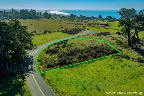 43511 Sea Cypress Dr, Manchester, CA 95459