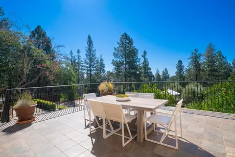 Exterior - 335 Pine Breeze Dr, Angwin, CA 94508 photo 3 of 5