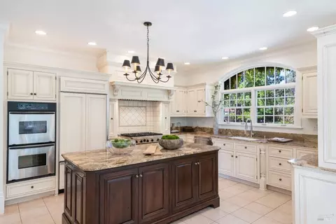 Kitchen - 335 Pine Breeze Dr, Angwin, CA 94508 photo 2 of 5