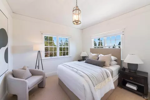 Bedroom - 335 Pine Breeze Dr, Angwin, CA 94508 photo 4 of 6