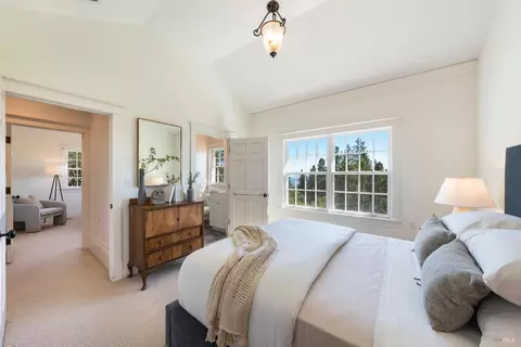 Bedroom - 335 Pine Breeze Dr, Angwin, CA 94508 photo 5 of 6