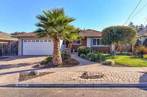 2313 Roberto St, Napa, CA 94558