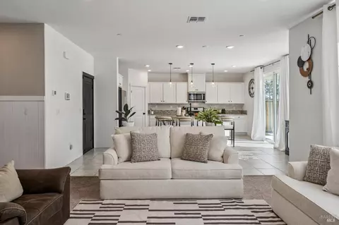 2915 Shaver St, Fairfield, CA 94533 photo 9