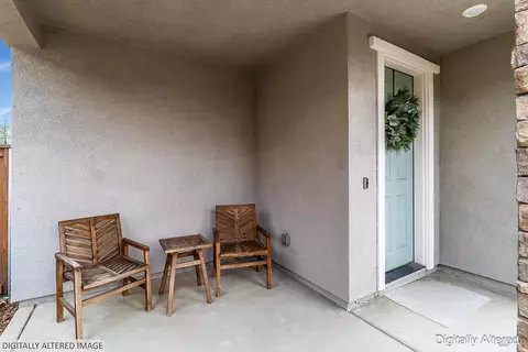 Exterior - 848 Fruit Stand Cir, Vacaville, CA 95688 photo 7 of 16