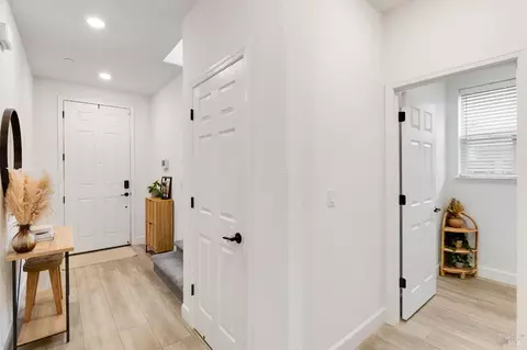 Entry Way - 848 Fruit Stand Cir, Vacaville, CA 95688 photo 3 of 7