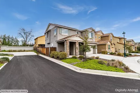 Exterior - 848 Fruit Stand Cir, Vacaville, CA 95688 photo 4 of 16