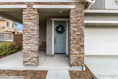 Exterior - 848 Fruit Stand Cir, Vacaville, CA 95688 photo 6 of 16