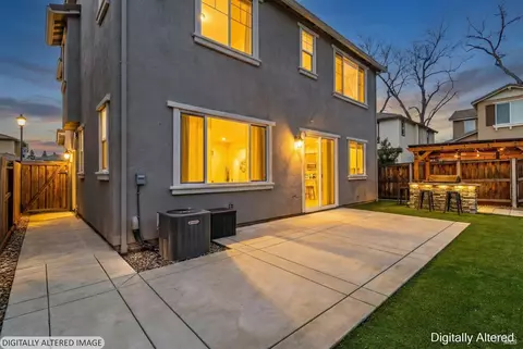 Exterior - 848 Fruit Stand Cir, Vacaville, CA 95688 photo 16 of 16