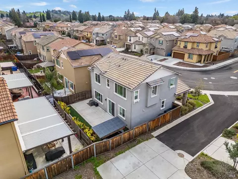 View/Area - 848 Fruit Stand Cir, Vacaville, CA 95688 photo 3 of 5