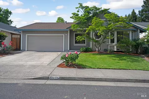 5730 Corbett Cir, Santa Rosa, CA 95403