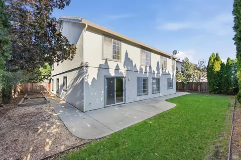 Exterior - 4595 Avondale Cir, Fairfield, CA 94533 photo 2 of 6