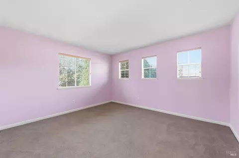 Bedroom - 4595 Avondale Cir, Fairfield, CA 94533 photo 4 of 11