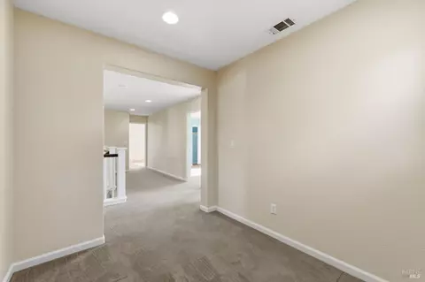 Entry Way - 4595 Avondale Cir, Fairfield, CA 94533 photo 7 of 7