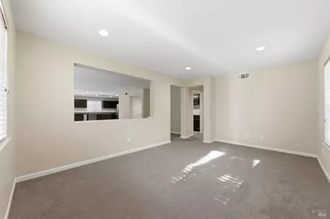 Living - 4595 Avondale Cir, Fairfield, CA 94533 photo 8 of 9
