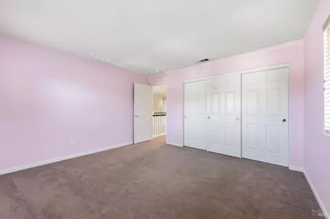 Bedroom - 4595 Avondale Cir, Fairfield, CA 94533 photo 5 of 11
