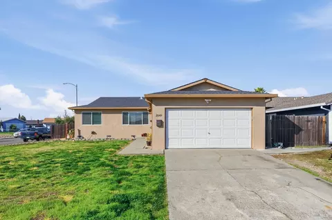 2049 Swan Way, Fairfield, CA 94533