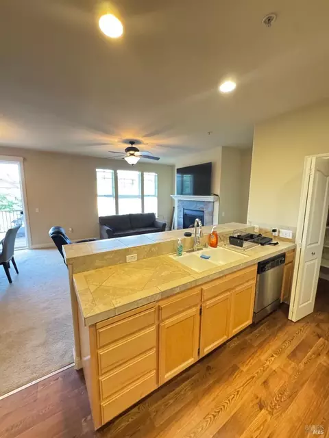 202 Johnson St, Windsor, CA 95492 photo 7