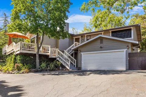 4786 Grove St, Sonoma, CA 95476