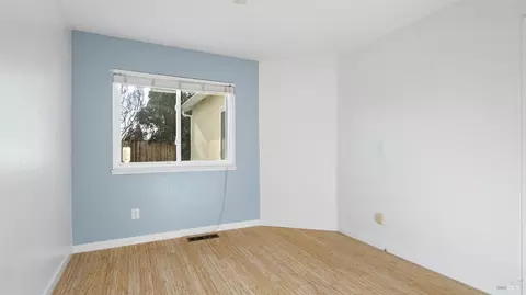 Bedroom - 2913 Balsam Ct, Fairfield, CA 94533 photo 5 of 8