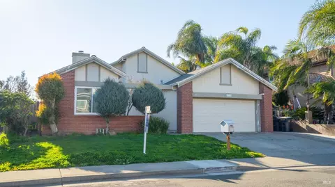 Exterior - 2913 Balsam Ct, Fairfield, CA 94533 photo 3 of 14