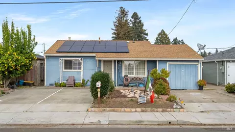 54 Bryan Ave, Napa, CA 94558