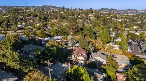 View/Area - 69 Corte Madera Ave, Corte Madera, CA 94925 photo 6 of 7