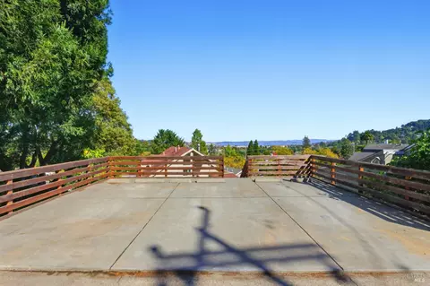 Exterior - 69 Corte Madera Ave, Corte Madera, CA 94925 photo 7 of 10