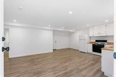 Living - 69 Corte Madera Ave, Corte Madera, CA 94925 photo 10 of 10