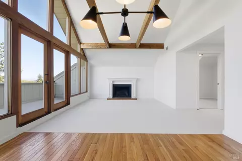 Living - 69 Corte Madera Ave, Corte Madera, CA 94925 photo 3 of 10