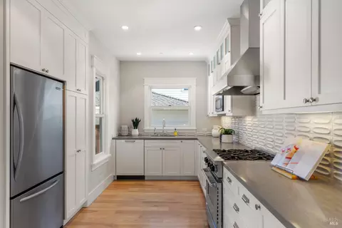 106 Baltimore Ave, Corte Madera, CA 94925 photo 14
