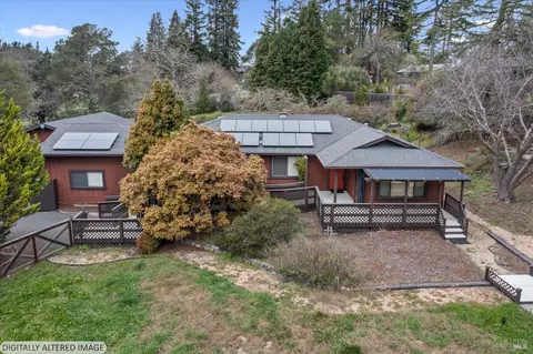 6363 Pond Hollow Rd, Sebastopol, CA 95472