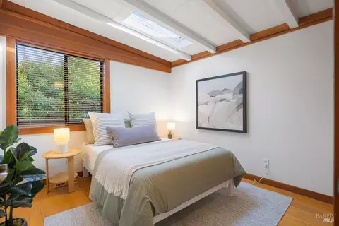 Bedroom - 12 Alturas Way, Mill Valley, CA 94941 photo 1 of 7