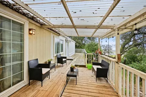 3114 Manzanita Rd, Nice, CA 95464