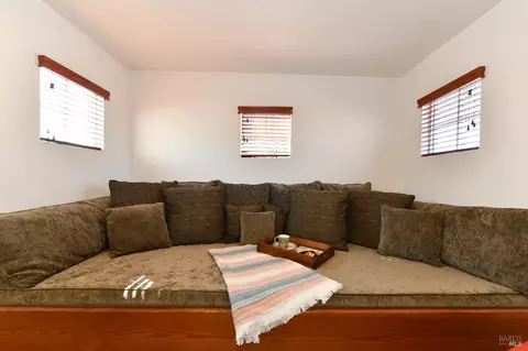 Bedroom - 5015 Staghorn Dr, Vallejo, CA 94591 photo 3 of 4