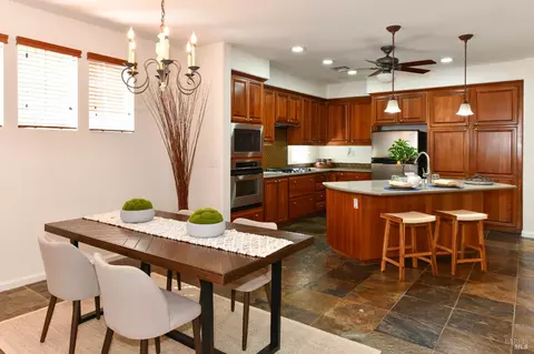 Dining - 5015 Staghorn Dr, Vallejo, CA 94591 photo 1 of 3