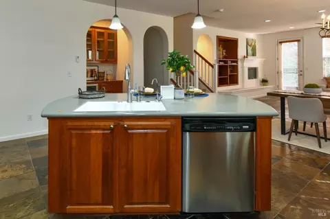 Kitchen - 5015 Staghorn Dr, Vallejo, CA 94591 photo 3 of 4