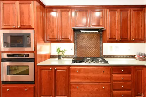 Kitchen - 5015 Staghorn Dr, Vallejo, CA 94591 photo 2 of 4