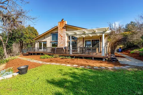 6812 Gibson Canyon Rd, Vacaville, CA 95688