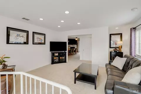 648 E J St, Benicia, CA 94510 photo 12