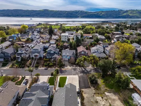 648 E J St, Benicia, CA 94510 photo 39