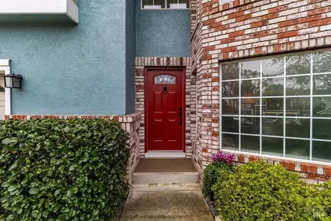 648 E J St, Benicia, CA 94510 photo 3