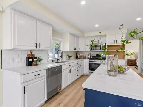 Kitchen - 1014 Henry Ct, Vallejo, CA 94591 photo 1 of 6