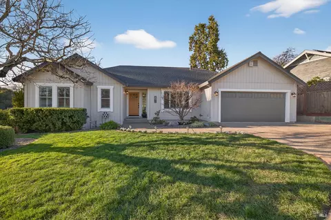 2071 Mount Olive Dr, Santa Rosa, CA 95404
