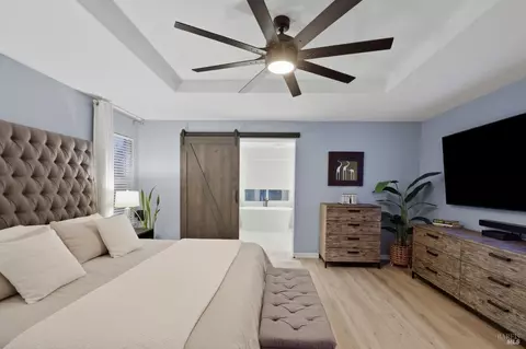 Bedroom - 1366 Birdie Dr, Windsor, CA 95492 photo 3 of 7