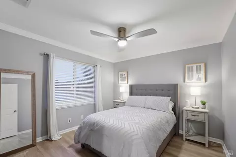 Bedroom - 1366 Birdie Dr, Windsor, CA 95492 photo 6 of 7